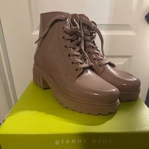 Gianni Bini heel lace up rain boots